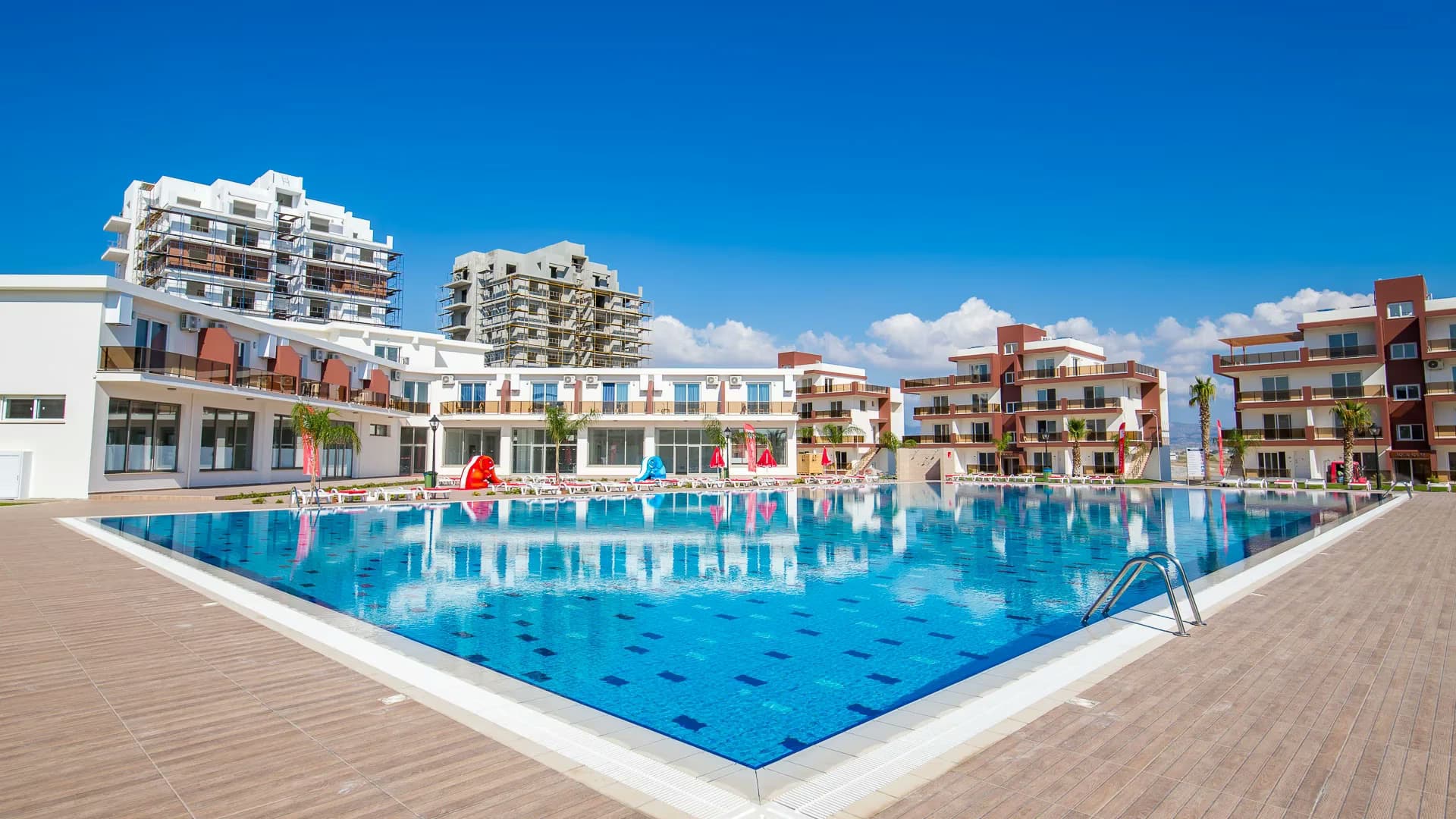 Studio Apartment, ROYAL SUN RESIDENCE