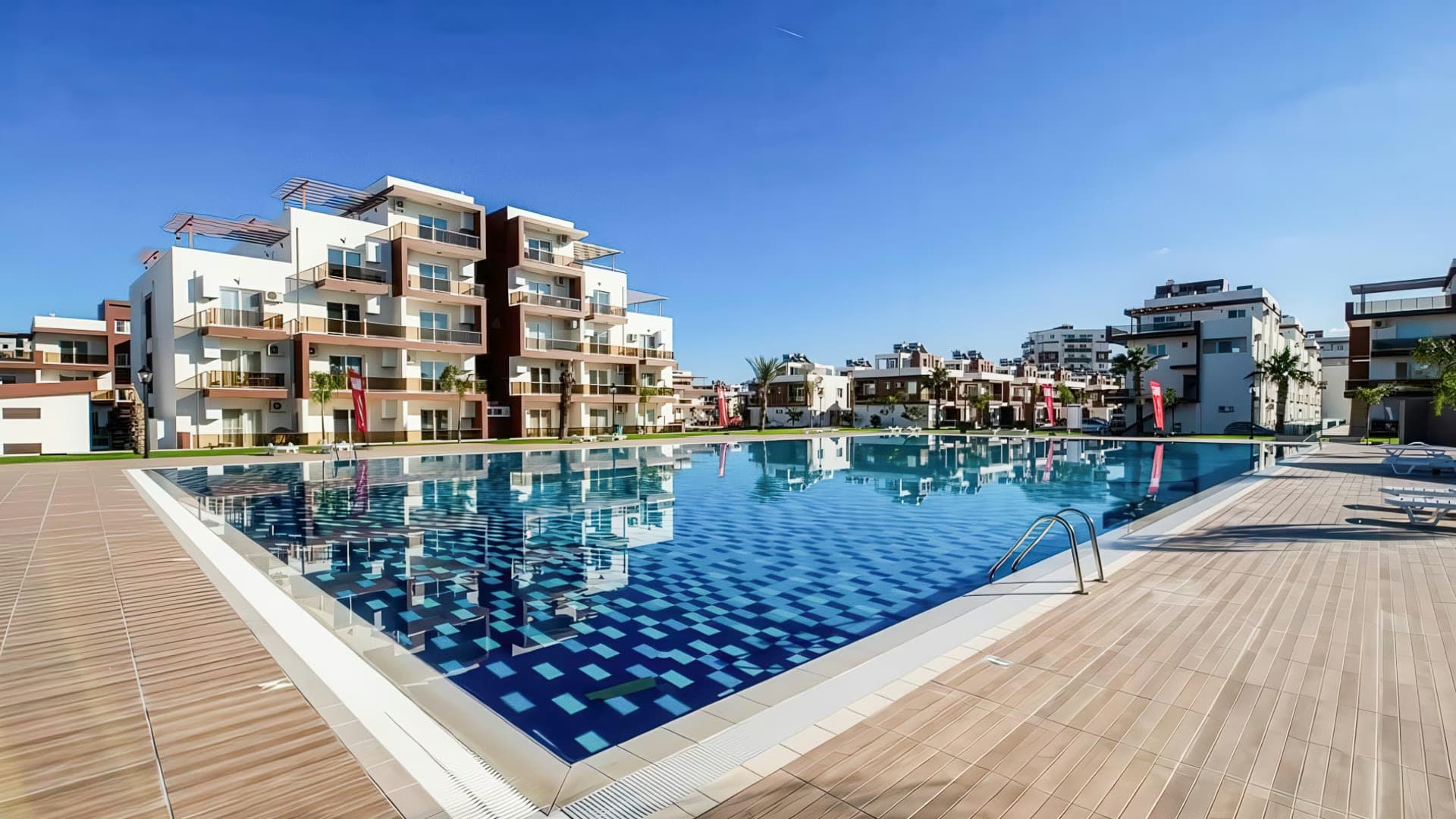 Studio Apartment, ROYAL SUN RESIDENCE