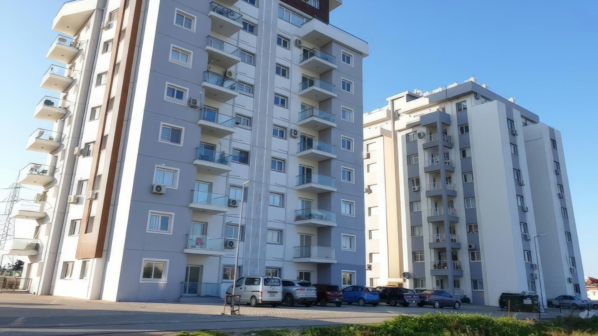 AYSERGI TOWERS